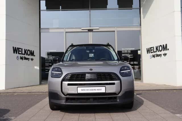 MINI Countryman (2024) thumbnail 3