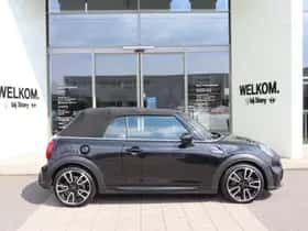 MINI Cabrio (2023) thumbnail 11