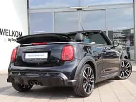 MINI Cabrio (2023) thumbnail 14