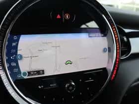 MINI Cabrio (2023) thumbnail 18