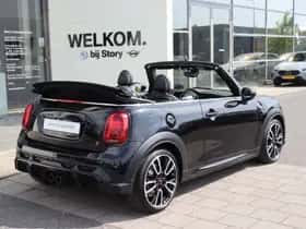 MINI Cabrio (2023) thumbnail 8