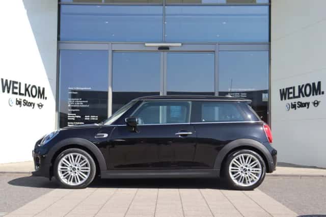 MINI Hatchback (2020) thumbnail 5