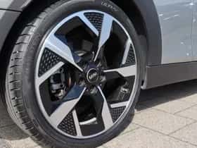 MINI Cabrio (2025) thumbnail 12
