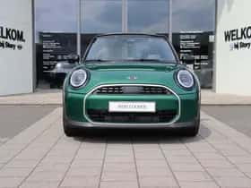 MINI Hatchback (2026) thumbnail 2