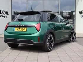 MINI Hatchback (2026) thumbnail 5