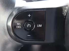 MINI Cabrio (2023) thumbnail 16