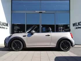 MINI Cabrio (2023) thumbnail 6