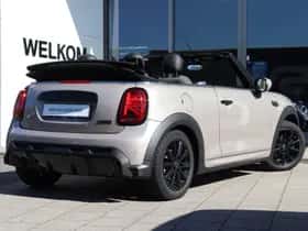 MINI Cabrio (2023) thumbnail 9