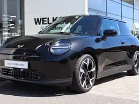 MINI Hatchback (2026) thumbnail 5