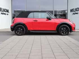 MINI Cabrio (2026) thumbnail 4