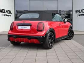MINI Cabrio (2026) thumbnail 6