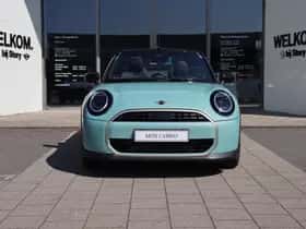 MINI Cabrio (2026) thumbnail 2