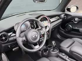 MINI Cabrio (2022) thumbnail 14