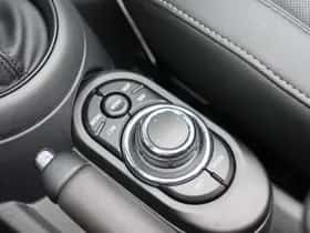 MINI Cabrio (2022) thumbnail 18