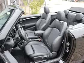 MINI Cabrio (2022) thumbnail 3