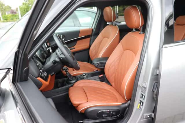 MINI Countryman (2023) thumbnail 4