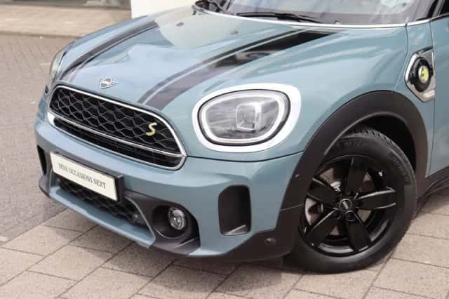 MINI Countryman (2022) thumbnail 2
