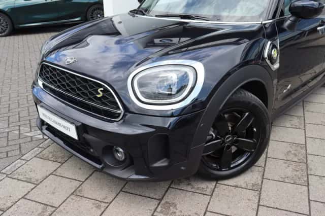 MINI Countryman (2023) thumbnail 2