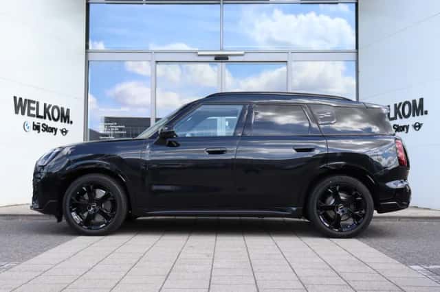 MINI Countryman (2026) thumbnail 3