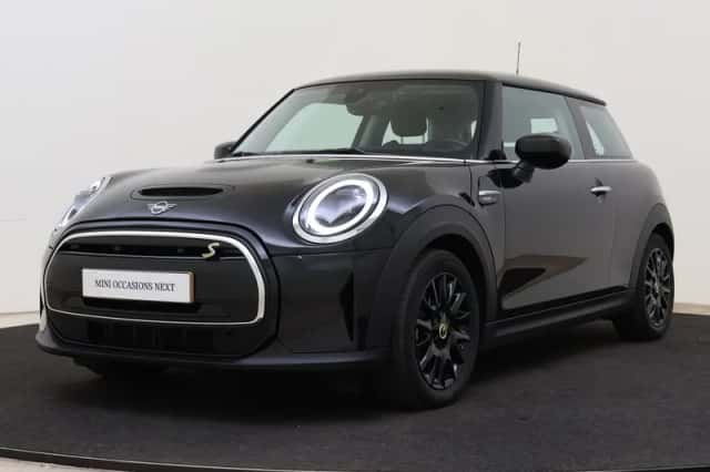 MINI Electric (2023) thumbnail 1
