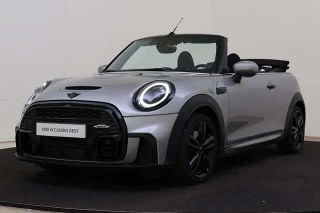 MINI Cabrio (2023) thumbnail 1