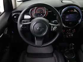 MINI Hatchback (2023) thumbnail 23