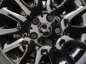 MINI Hatchback (2023) thumbnail 48