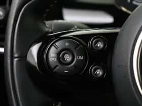 MINI Cabrio (2020) thumbnail 26