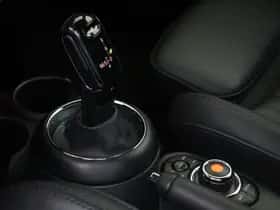 MINI Cabrio (2020) thumbnail 6