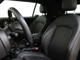 MINI Cabrio (2020) thumbnail 9