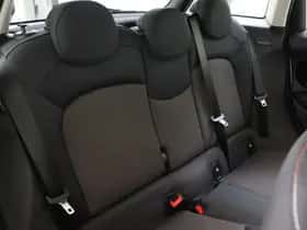 MINI Hatchback (2023) thumbnail 19