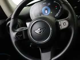 MINI Electric (2022) thumbnail 24