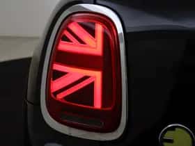MINI Electric (2022) thumbnail 50