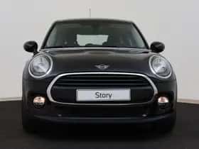 MINI Hatchback (2019) thumbnail 4