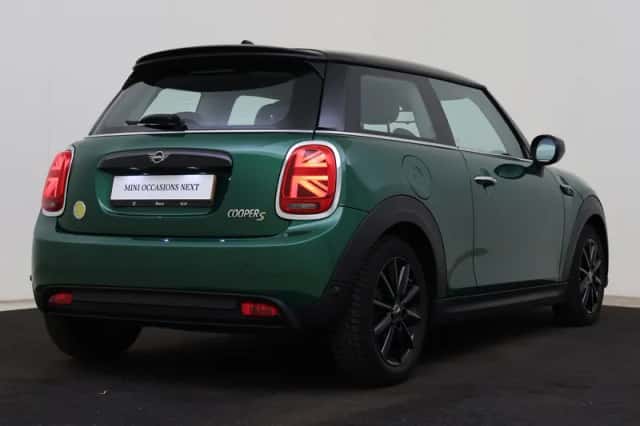 MINI Electric (2022) thumbnail 2