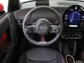 MINI Hatchback (2024) thumbnail 24