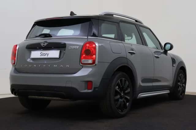 MINI Countryman (2019) thumbnail 2