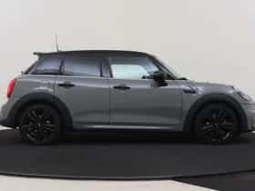 MINI Hatchback (2021) thumbnail 7