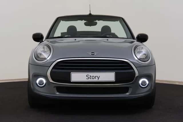 MINI Cabrio (2020) thumbnail 4