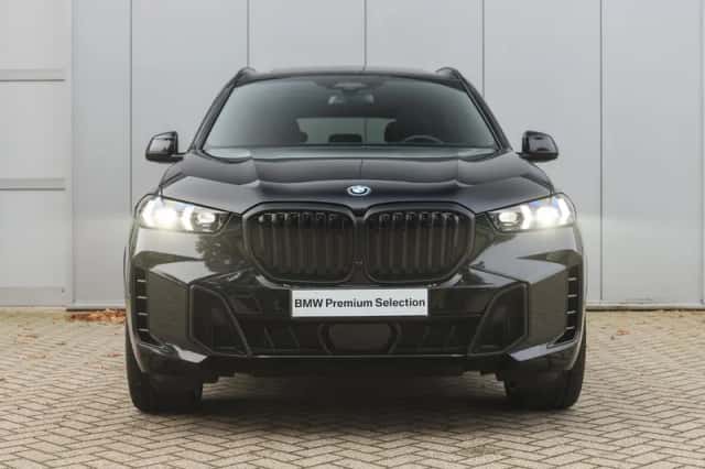 BMW X5 (2024) thumbnail 6