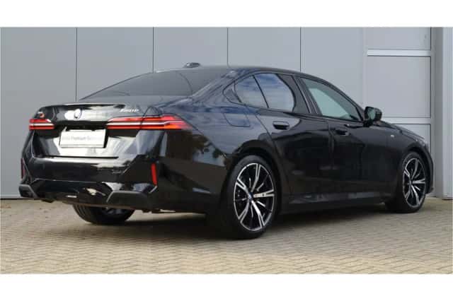 BMW 5-Serie (2024) thumbnail 6