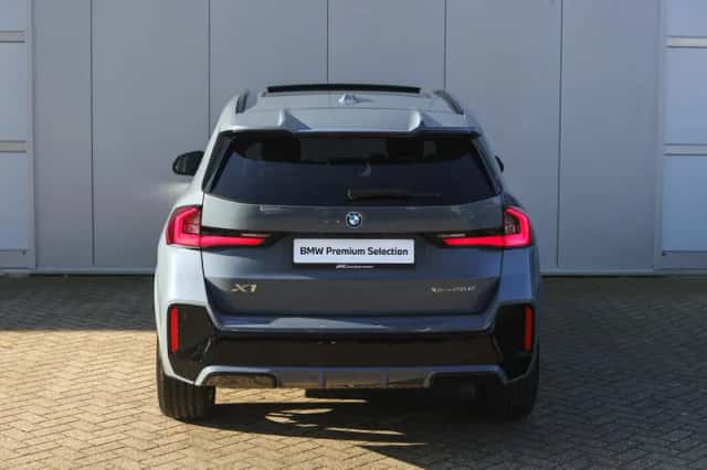 BMW X1 (2025) thumbnail 6