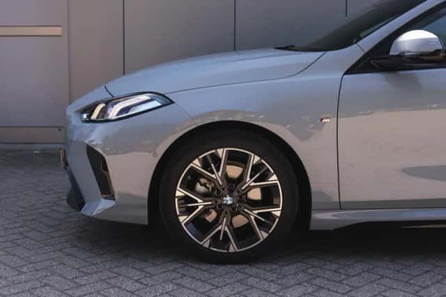 BMW 1-Serie (2025) thumbnail 4
