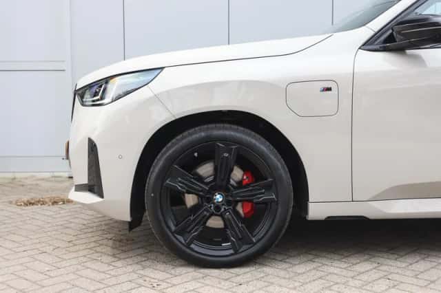 BMW X3 (2025) thumbnail 4