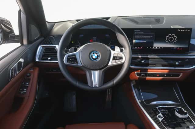 BMW X5 (2026) thumbnail 3