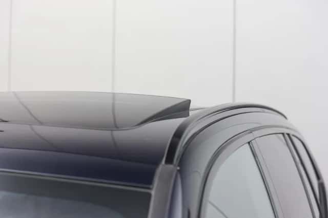 BMW iX3 (2023) thumbnail 4
