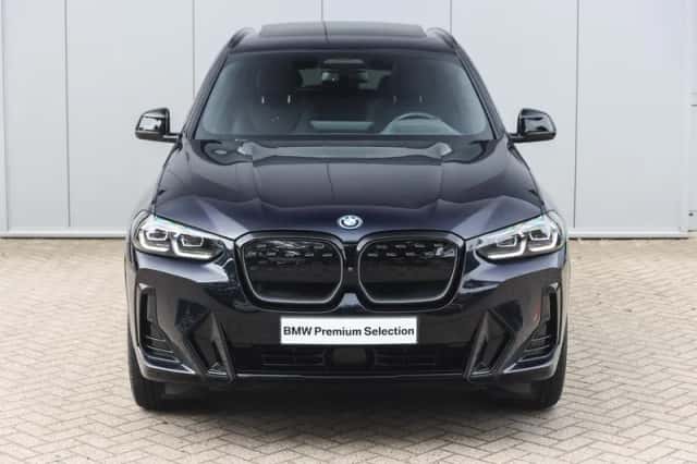BMW iX3 (2023) thumbnail 6