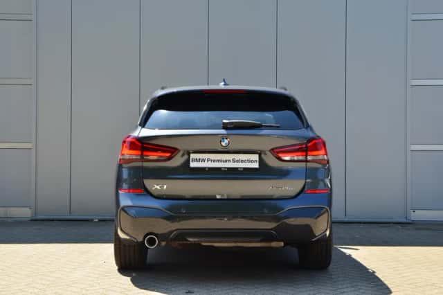 BMW X1 (2020) thumbnail 5