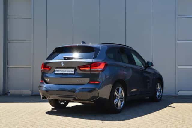BMW X1 (2020) thumbnail 6