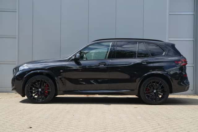 BMW X5 (2025) thumbnail 3